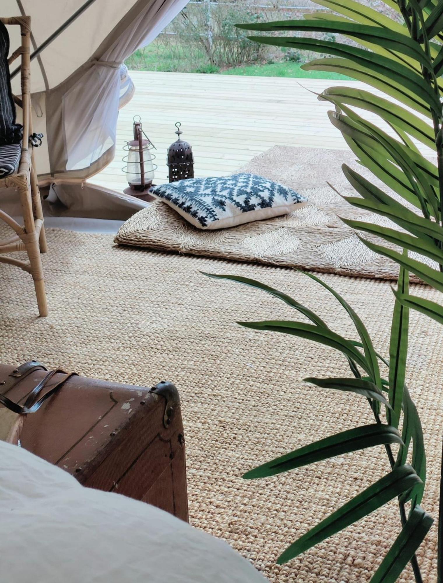 Luxury Tent With Restroom And Shower, Close To The Beach 이스타드 외부 사진